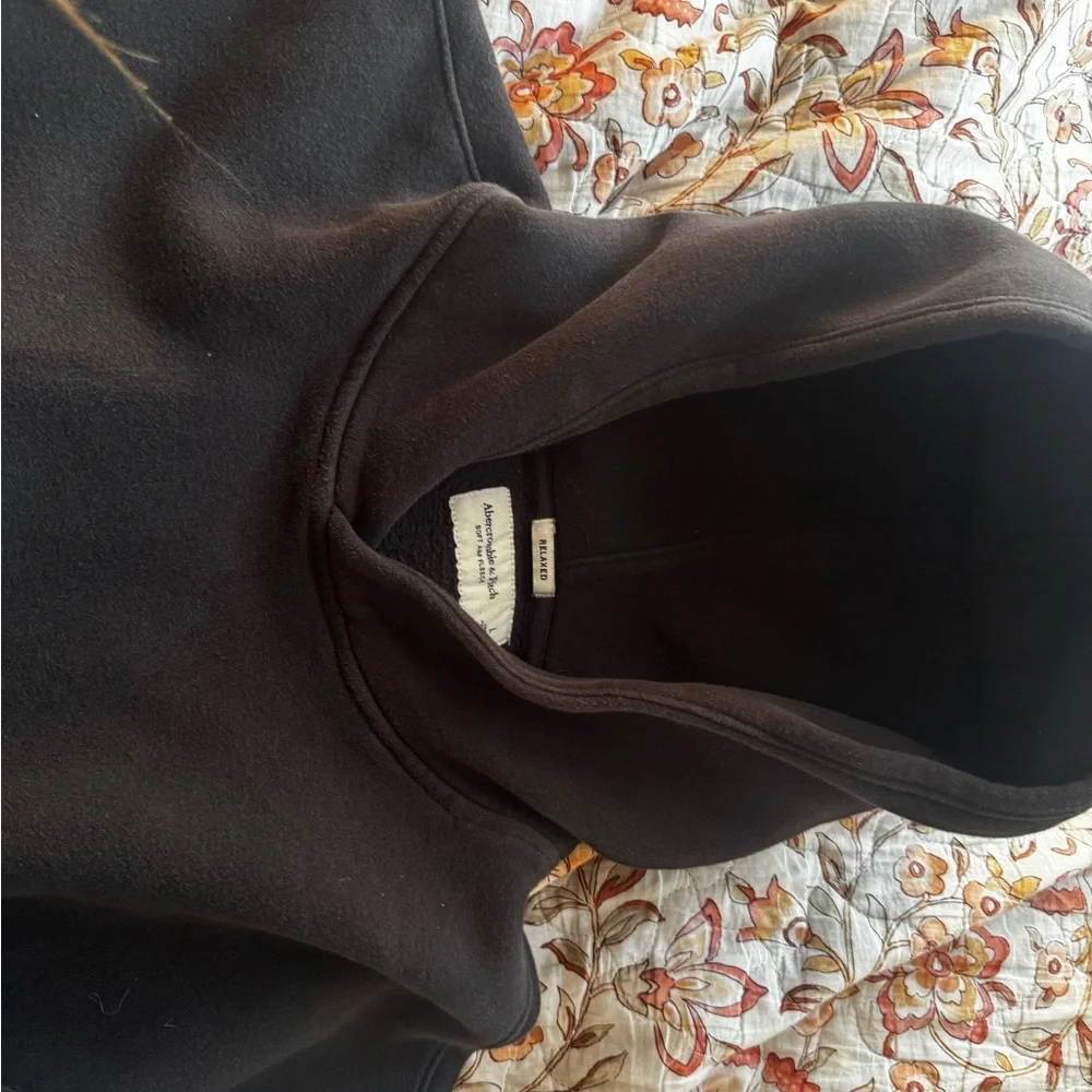 Abercrombie & Fitch Black Hoodie - Picture 2 of 2